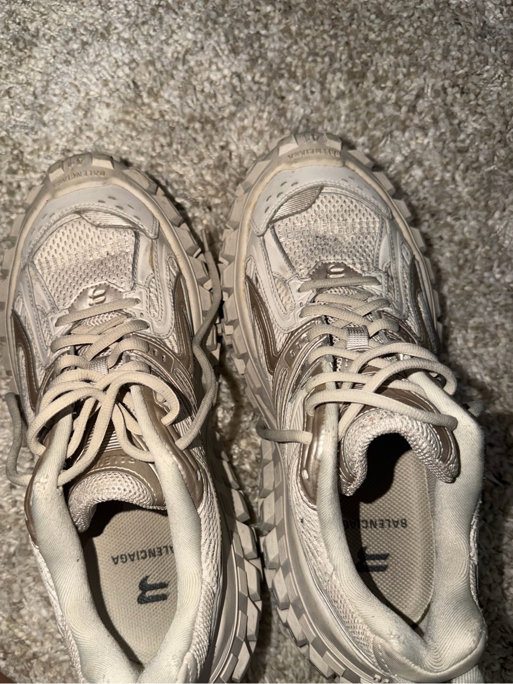 Balenciaga men’s Beige Chunky Mesh Sneaker